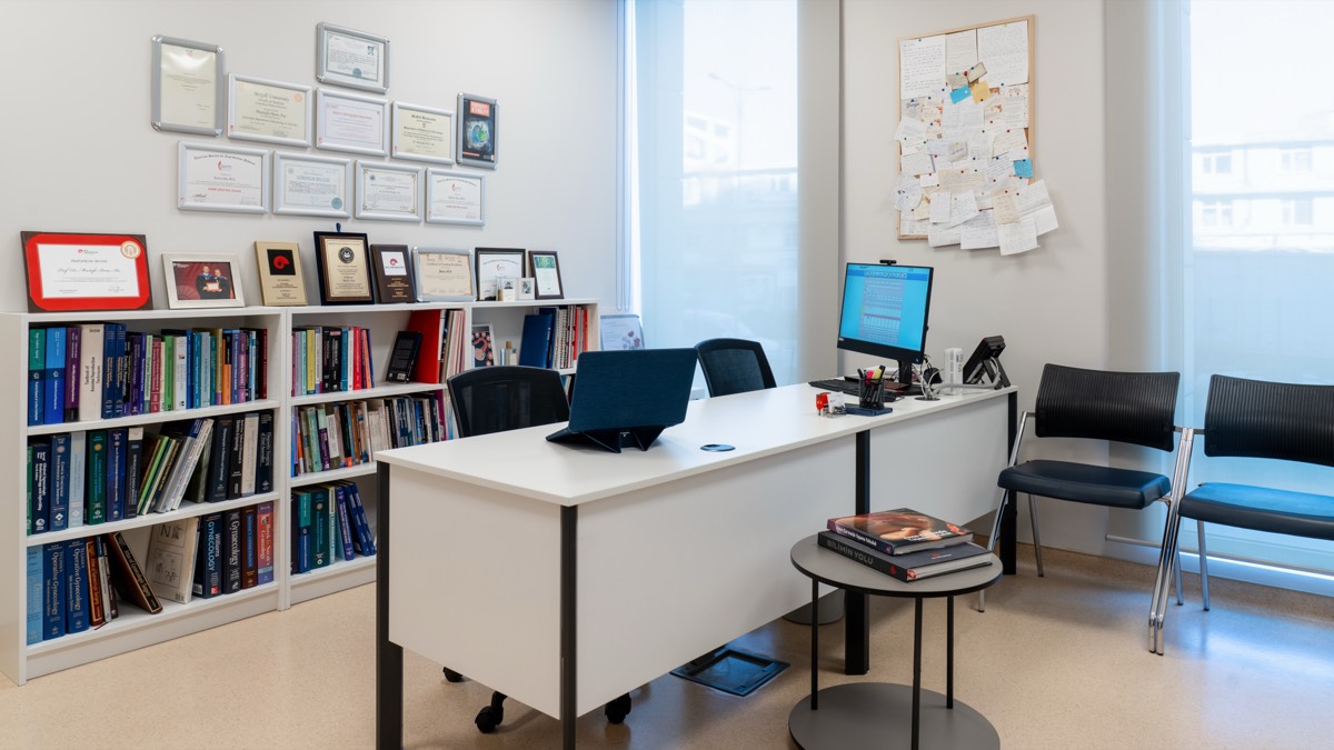 Koç Üniversitesi Hastanesi - Doktor Odası